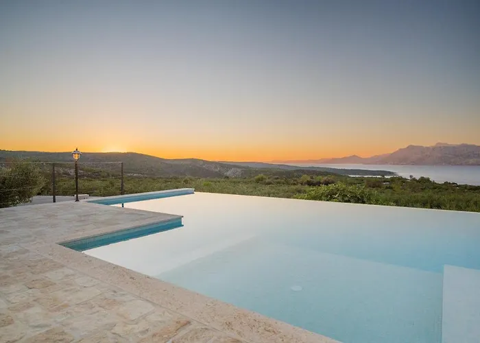 Olive Park House Brac