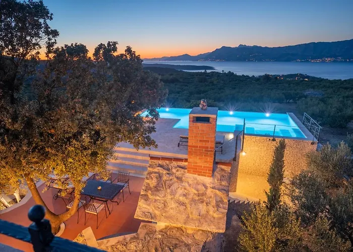 Olive Park House Brac *